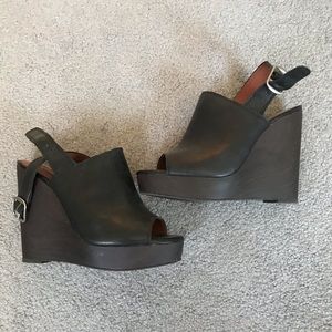 Lucky Brand black wedges